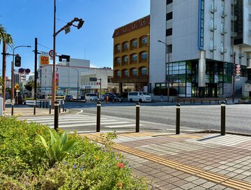 沖縄郵便局通り